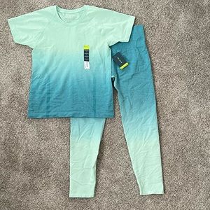 Women’s Workout Set